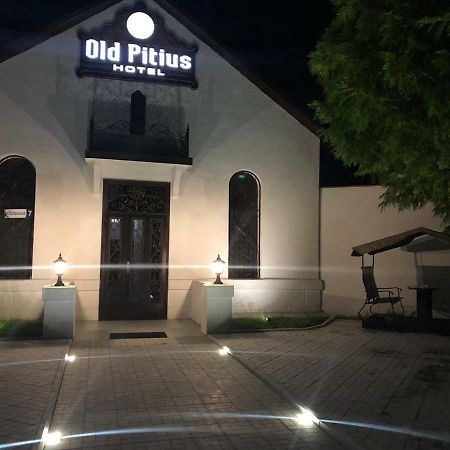Hotel Old Pitius Піцунда Екстер'єр фото
