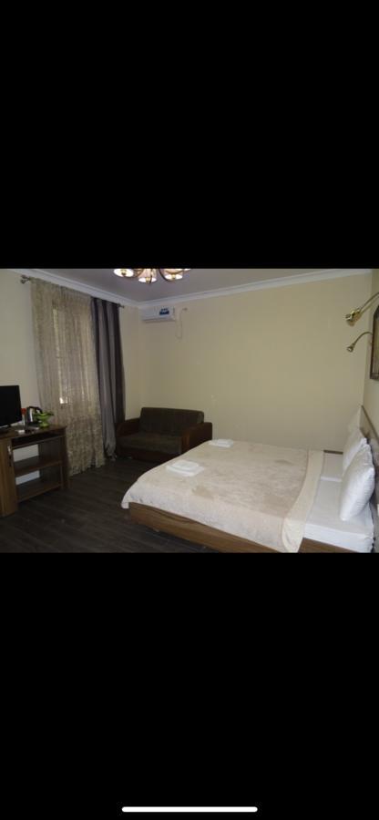 Hotel Old Pitius Піцунда Екстер'єр фото