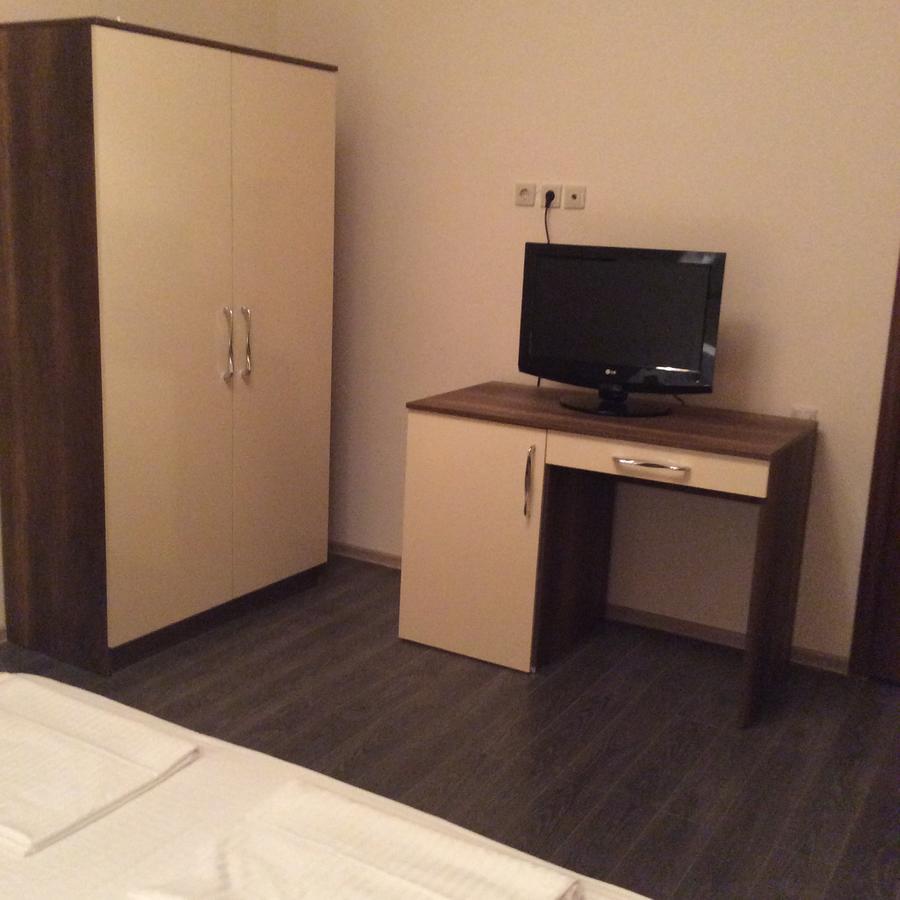 Hotel Old Pitius Піцунда Екстер'єр фото